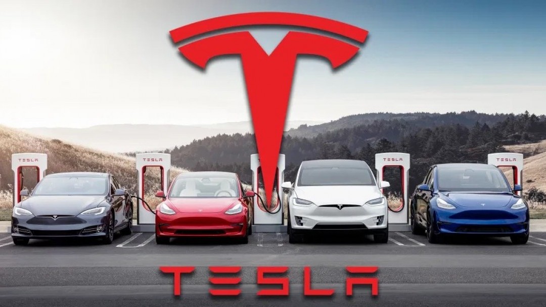 Tesla компани эхний улиралд 310,048 цахилгаан автомашин нийлүүлжээ