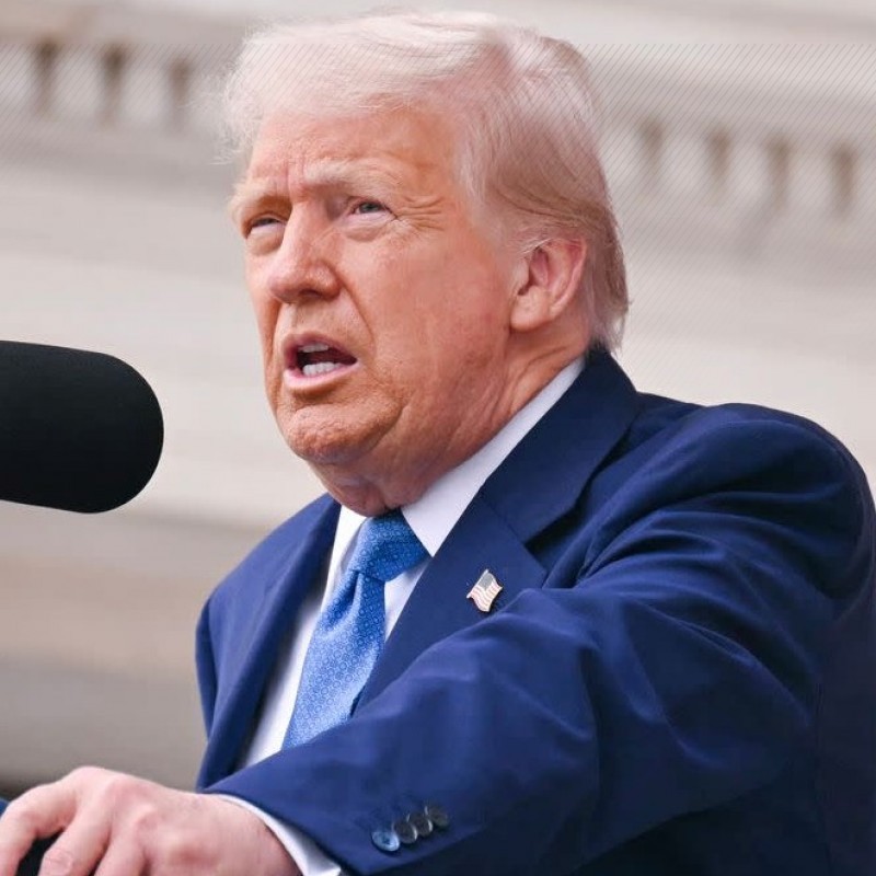 ТРАМП ДАВЖ ЗААЛДАНА