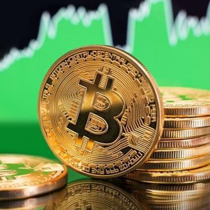 Биткойн шинэ дээд амжилт тогтоож $124 мянгад хүрлээ
