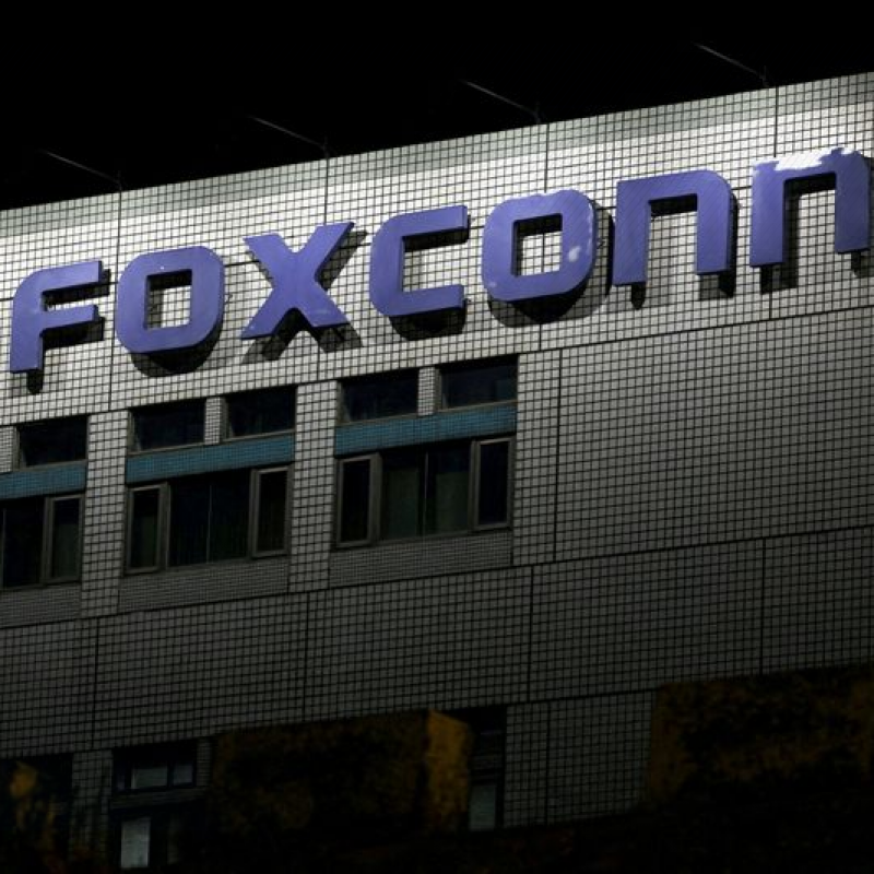 Foxconn-ийн нэгдүгээр сарын орлого 48.2 хувь өслөө