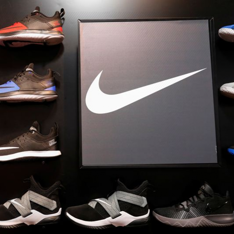 Nike энэ жилийн орлогын төсөөллөө өсгөлөө
