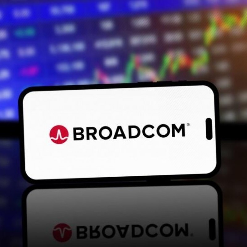 Broadcom (AVGO) хувьцааны үнэ огцом өсөв.