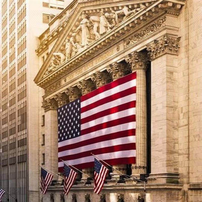 Уолл Стрийт сэргэж эхэллээ